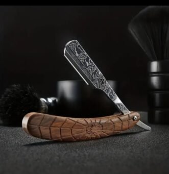 Professional Men's Straight Edge Razor with Wooden Handle